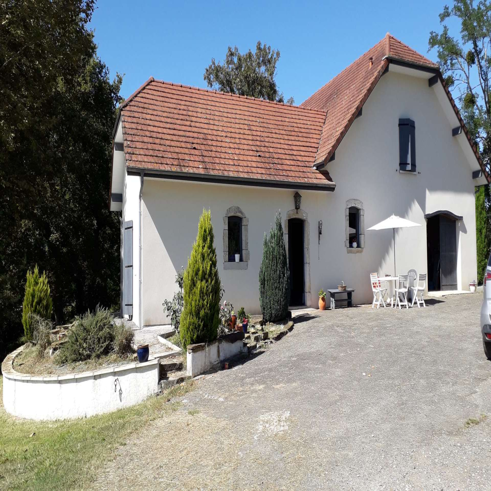 vente Superbe maison entièrement rénovée avec vue sur les Pyrénées